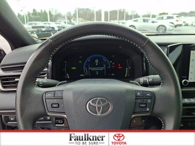 2025 Toyota Camry SE (SE)