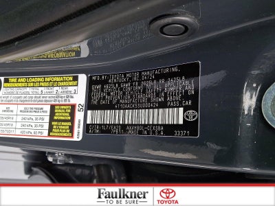 2025 Toyota Camry SE (SE)