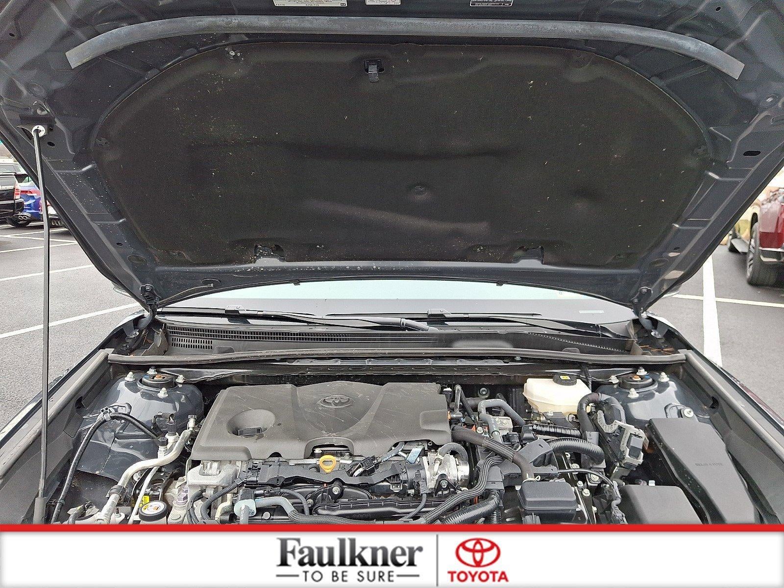 2025 Toyota Camry SE (SE)