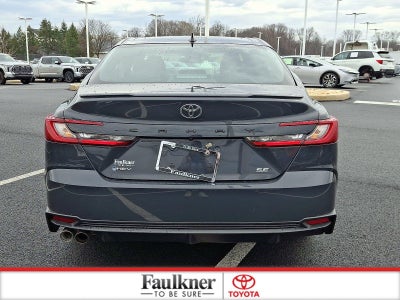 2025 Toyota Camry SE (SE)