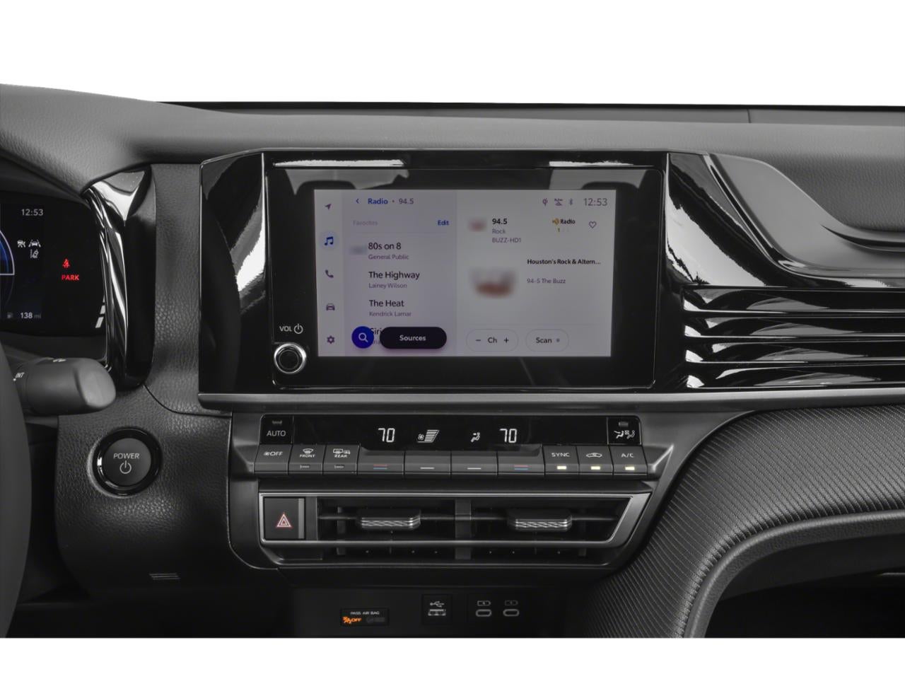 2025 Toyota Camry SE (SE)