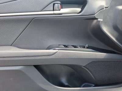 2025 Toyota Camry SE (SE)
