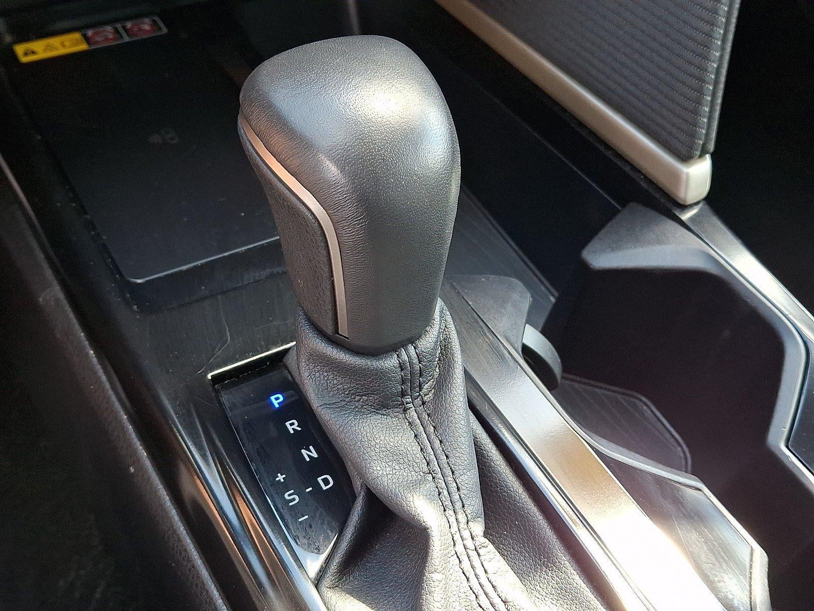2025 Toyota Camry SE (SE)
