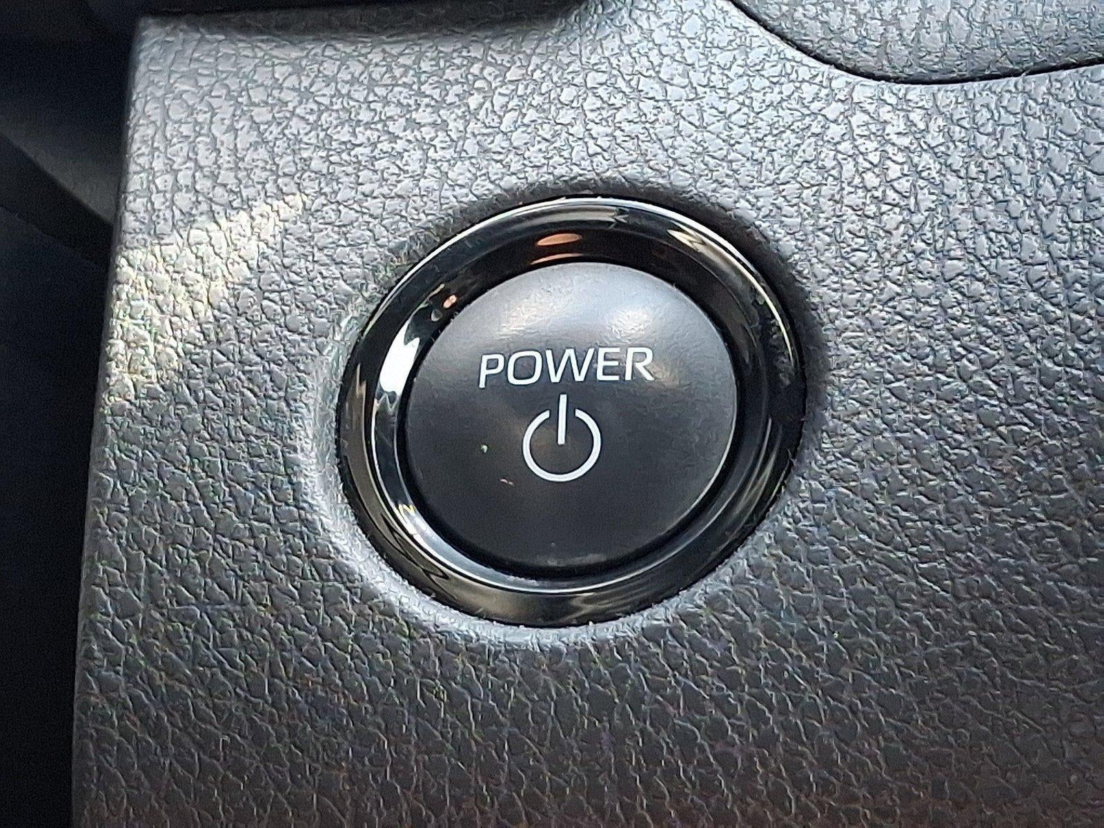 2025 Toyota Camry SE (SE)