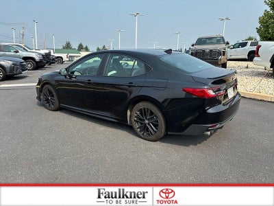 2025 Toyota Camry SE (SE)