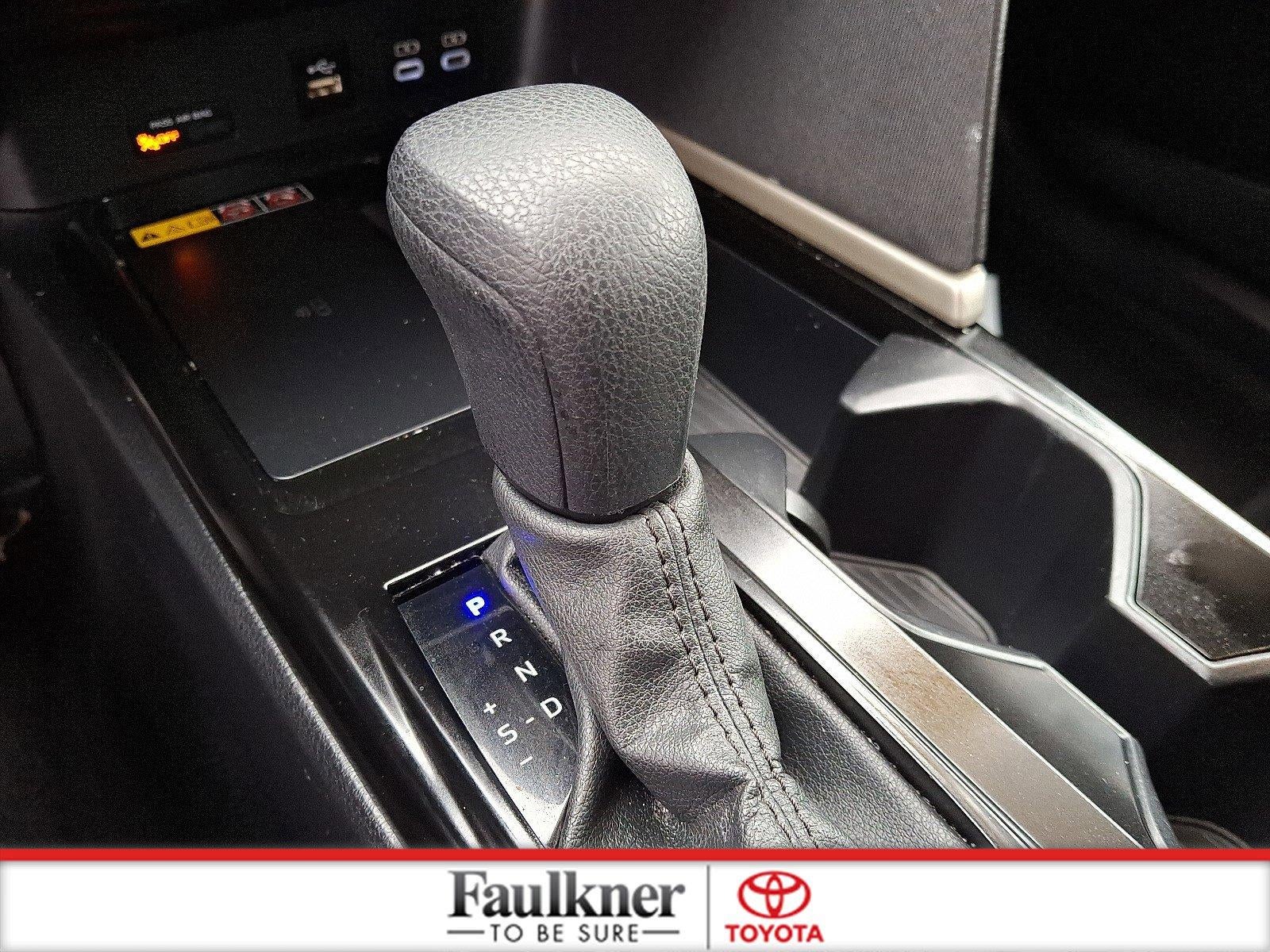 2025 Toyota Camry LE (SE)