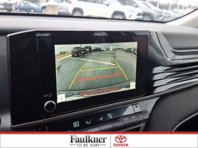 2025 Toyota Camry LE (SE)