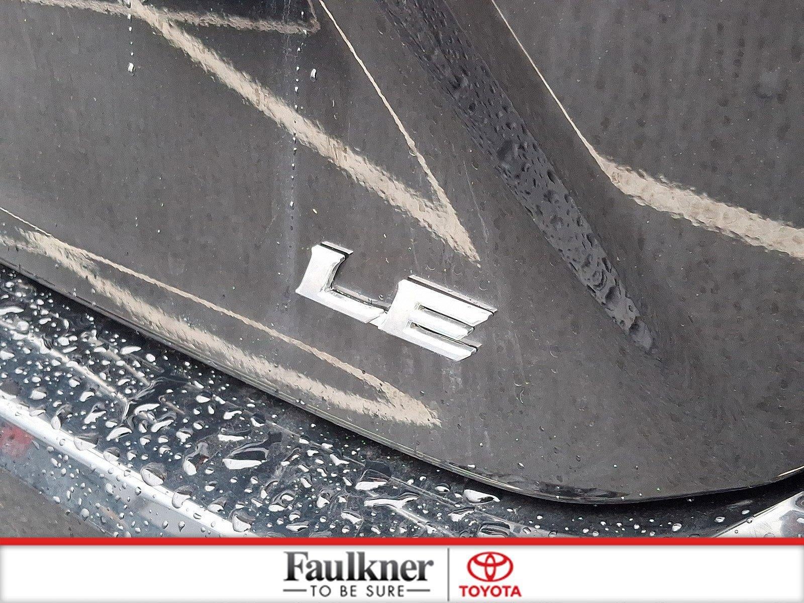 2025 Toyota Camry LE (SE)