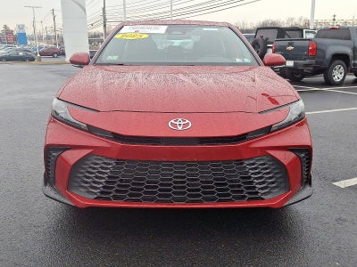 2025 Toyota Camry SE (SE)
