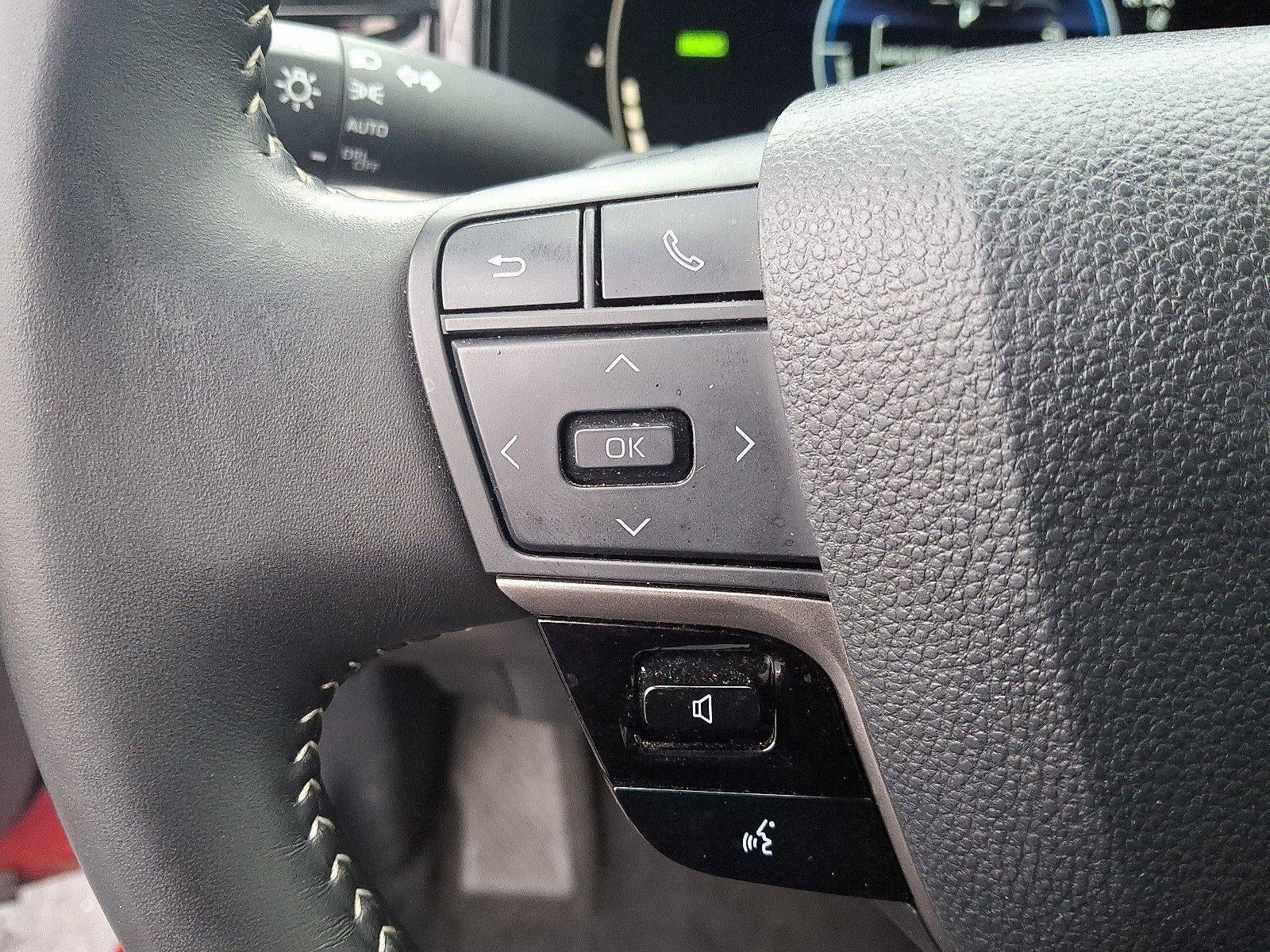 2025 Toyota Camry SE (SE)