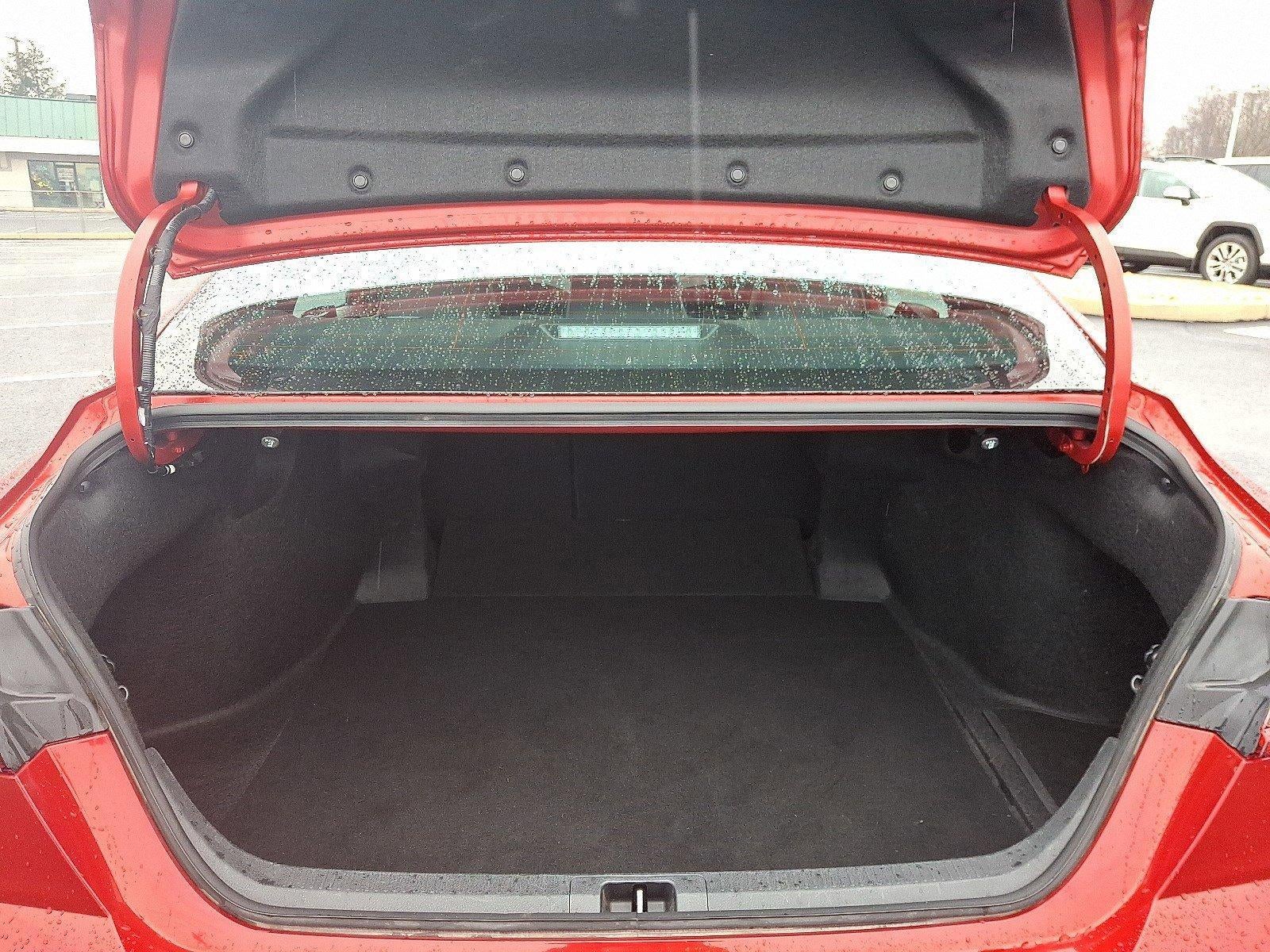 2025 Toyota Camry SE (SE)