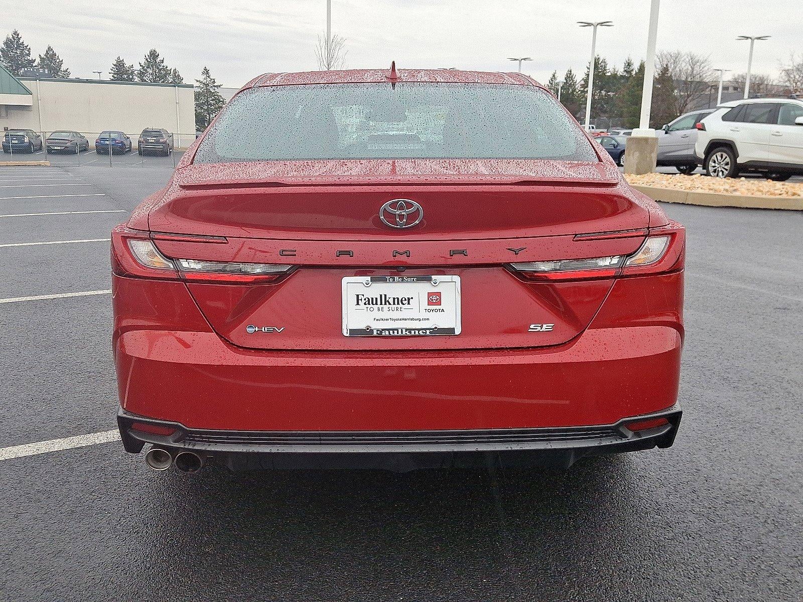 2025 Toyota Camry SE (SE)
