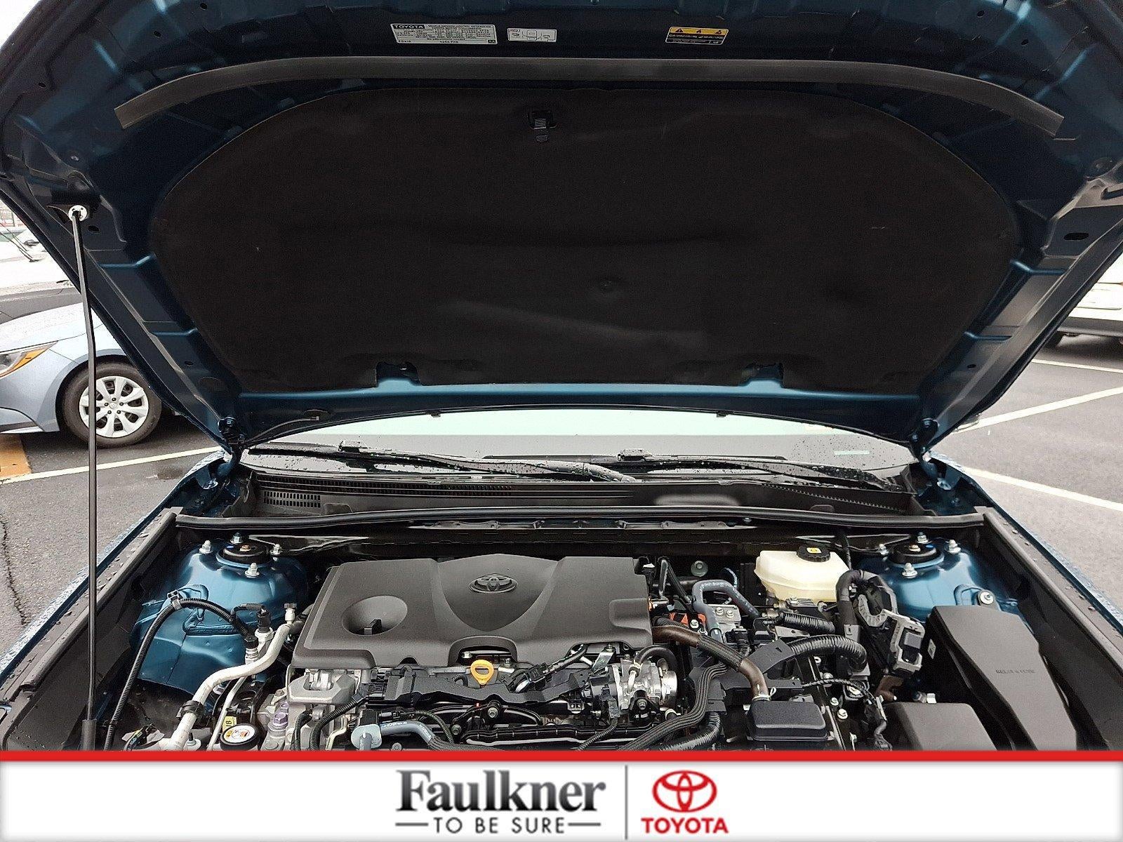 2025 Toyota Camry SE (SE)