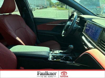2025 Toyota Camry XSE (Natl)