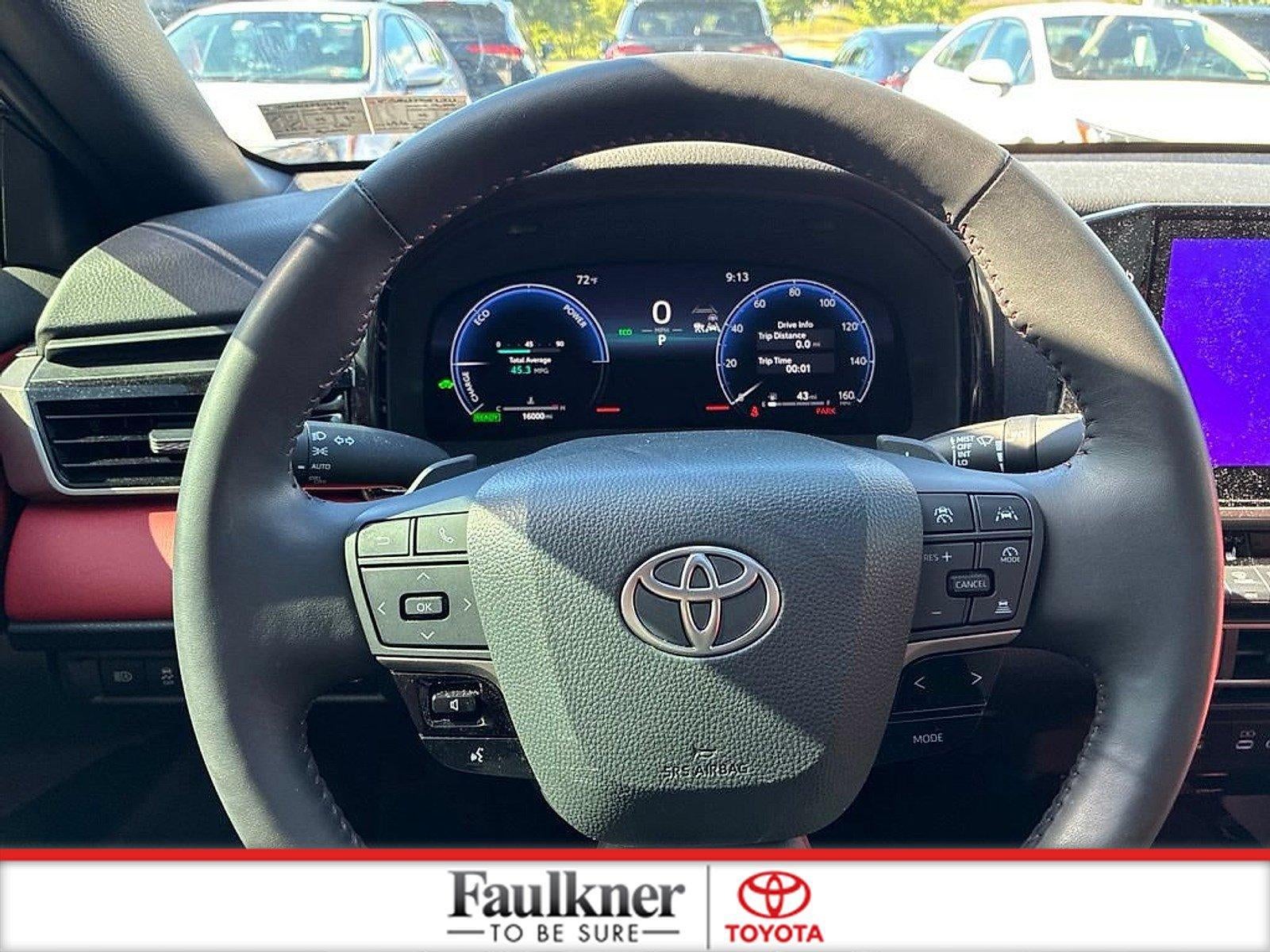 2025 Toyota Camry XSE (Natl)