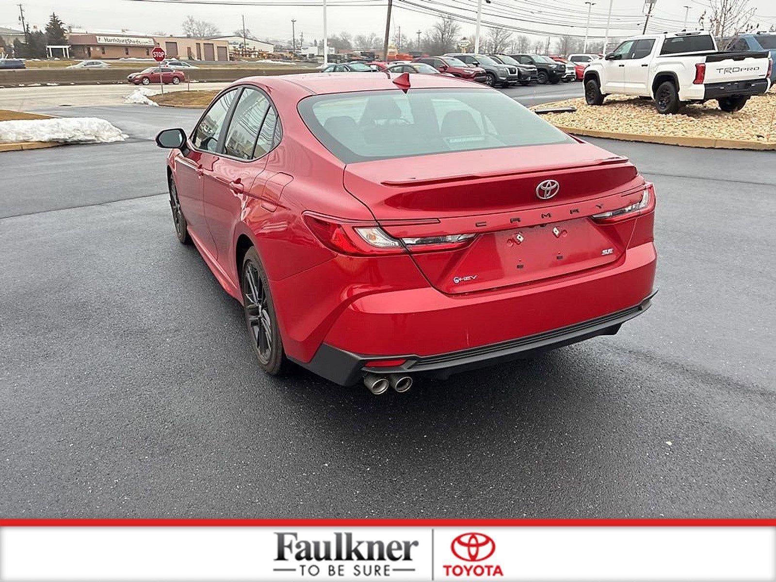 2025 Toyota Camry SE (SE)