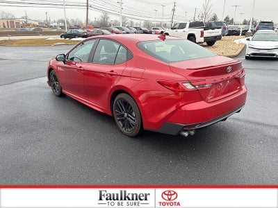 2025 Toyota Camry SE (SE)