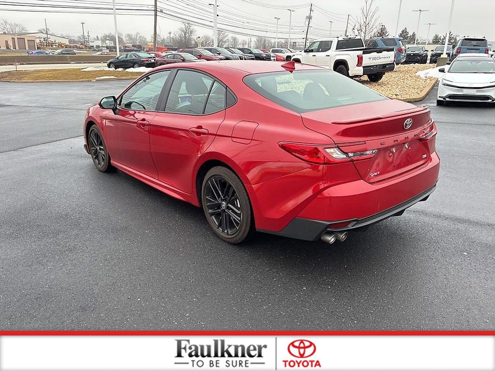 2025 Toyota Camry SE (SE)