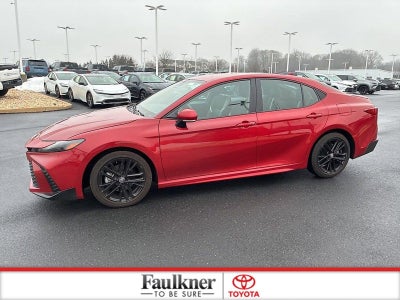 2025 Toyota Camry SE (SE)