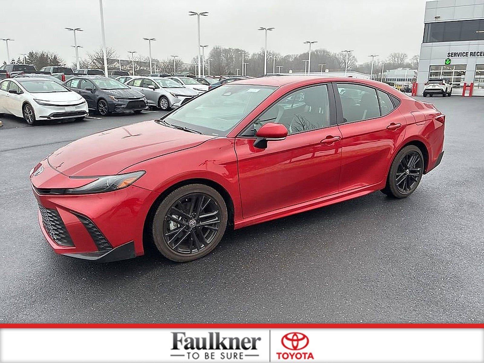 2025 Toyota Camry SE (SE)