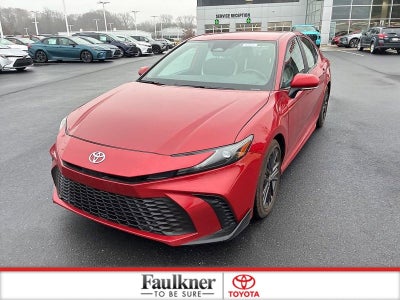 2025 Toyota Camry SE (SE)