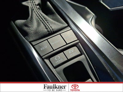 2025 Toyota Camry SE (SE)