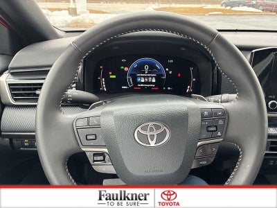 2025 Toyota Camry SE (SE)