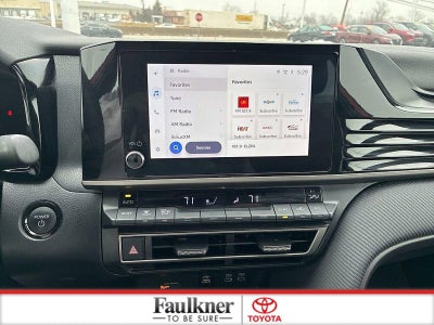 2025 Toyota Camry SE (SE)