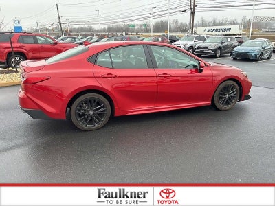 2025 Toyota Camry SE (SE)