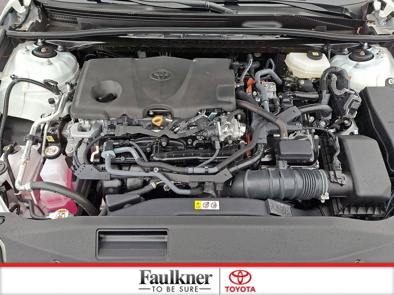 2025 Toyota Camry SE (SE)