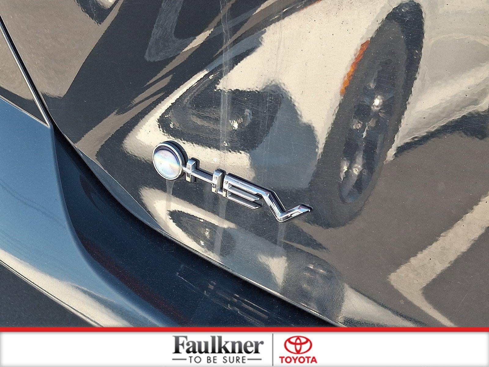 2025 Toyota Camry LE (Natl)