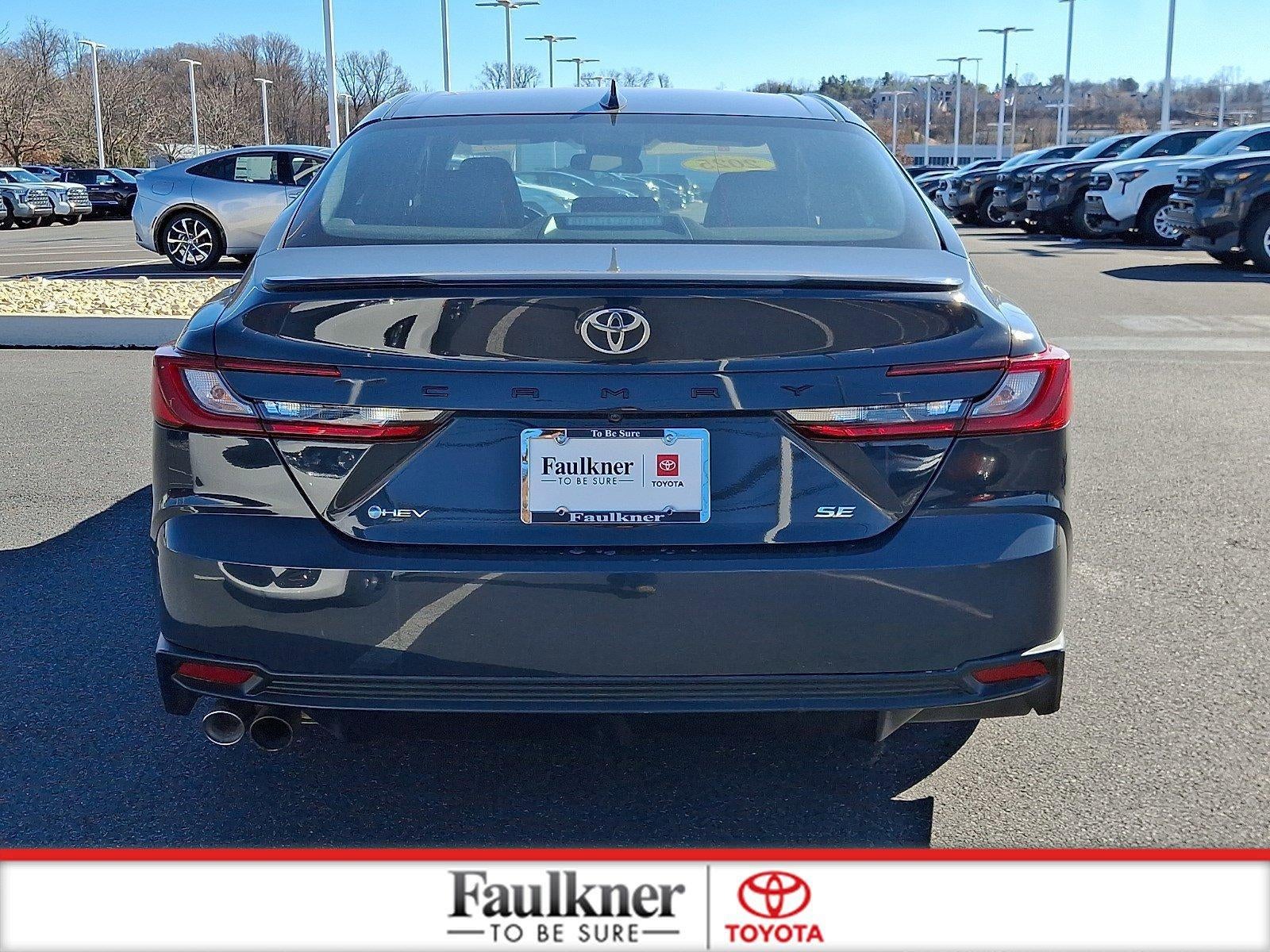 2025 Toyota Camry LE (Natl)