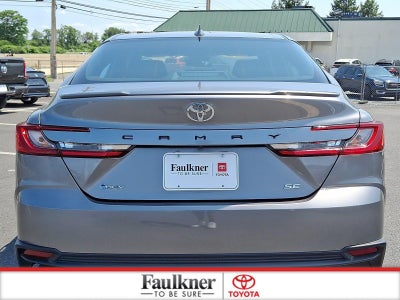 2025 Toyota Camry SE (SE)