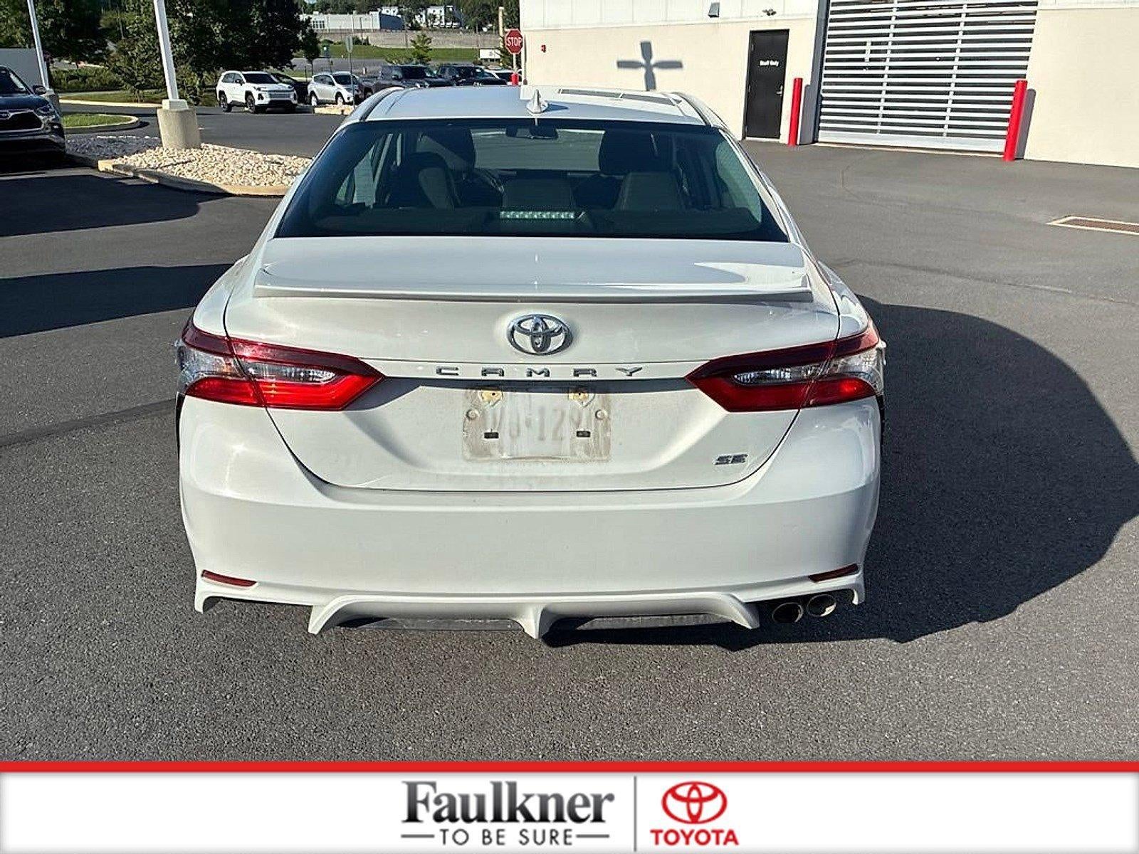2023 Toyota Camry SE Auto (SE)