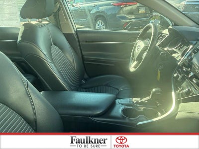 2023 Toyota Camry SE Auto (SE)
