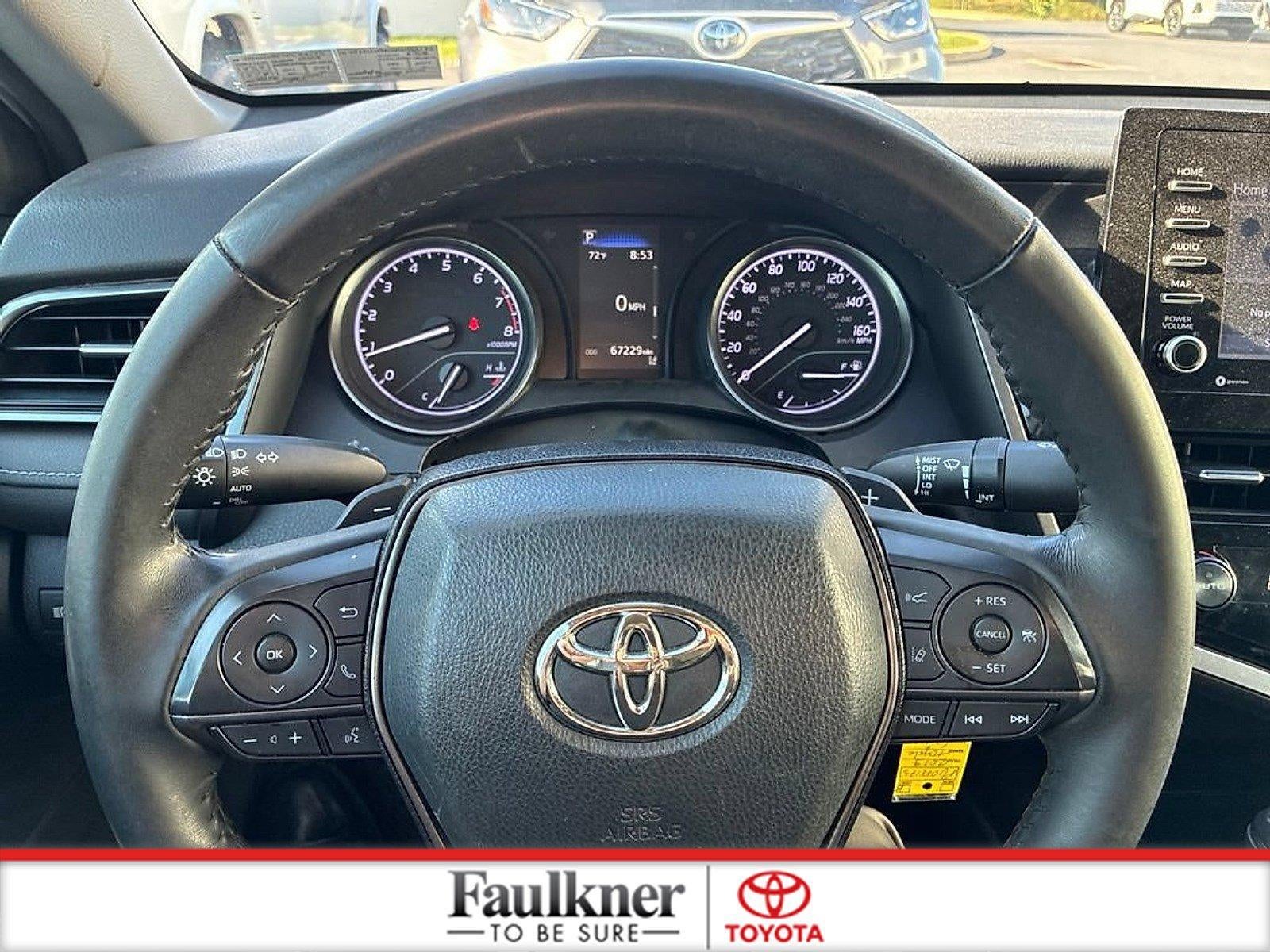 2023 Toyota Camry SE Auto (SE)