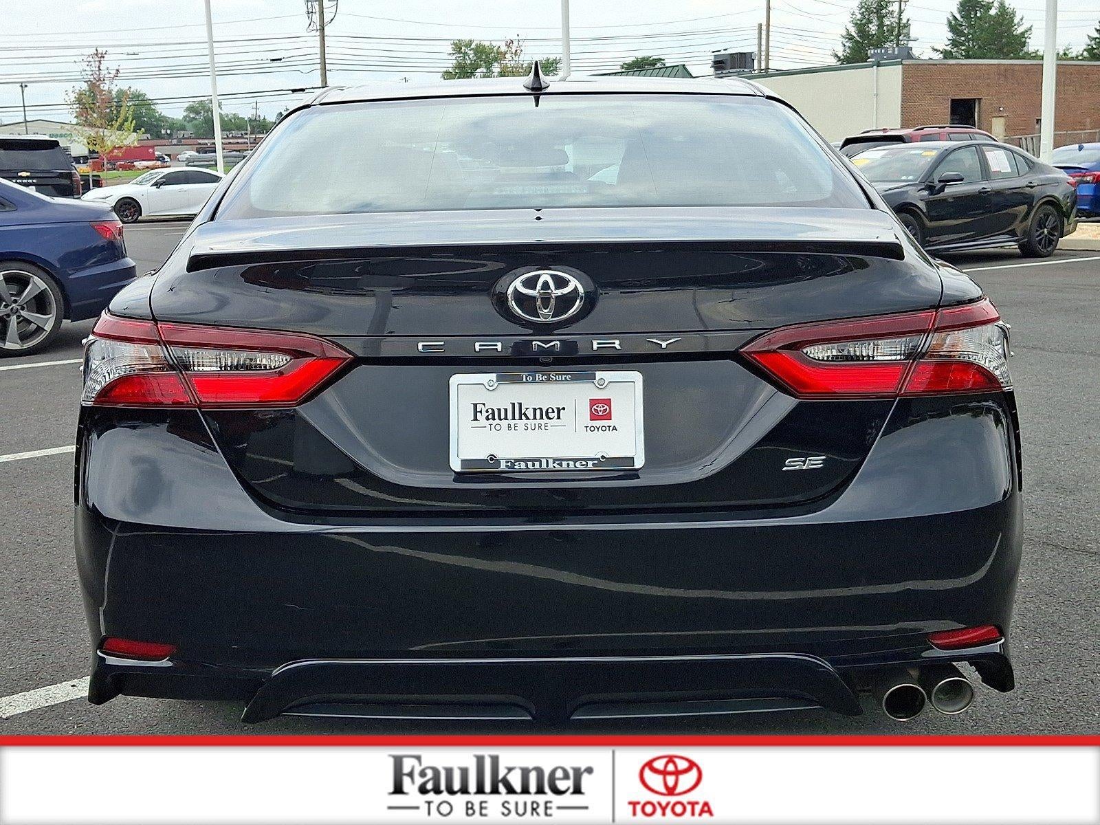 2024 Toyota Camry SE Auto (SE)