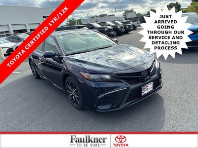 2021 Toyota Camry SE Auto (SE)