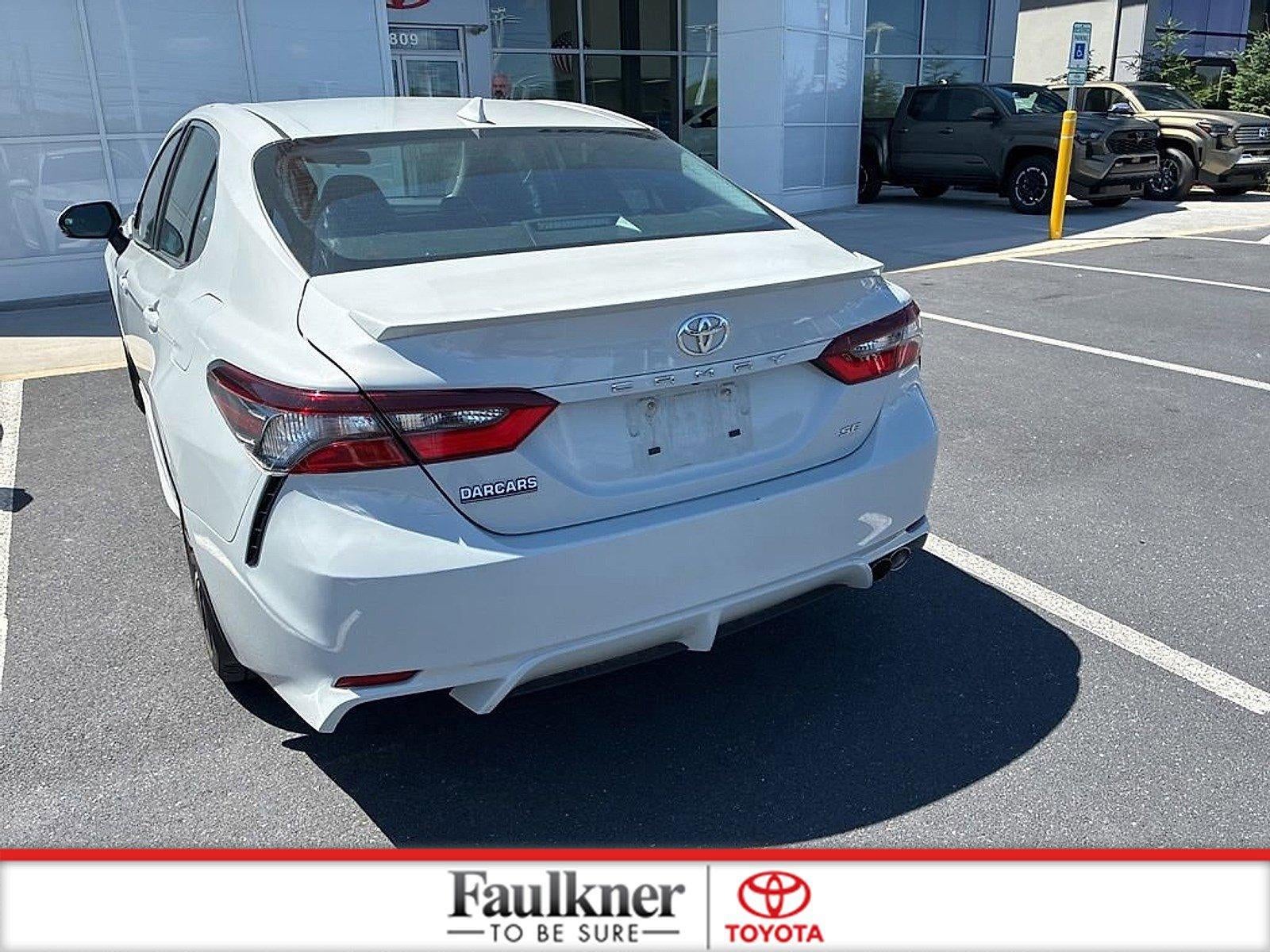 2024 Toyota Camry SE Auto (SE)