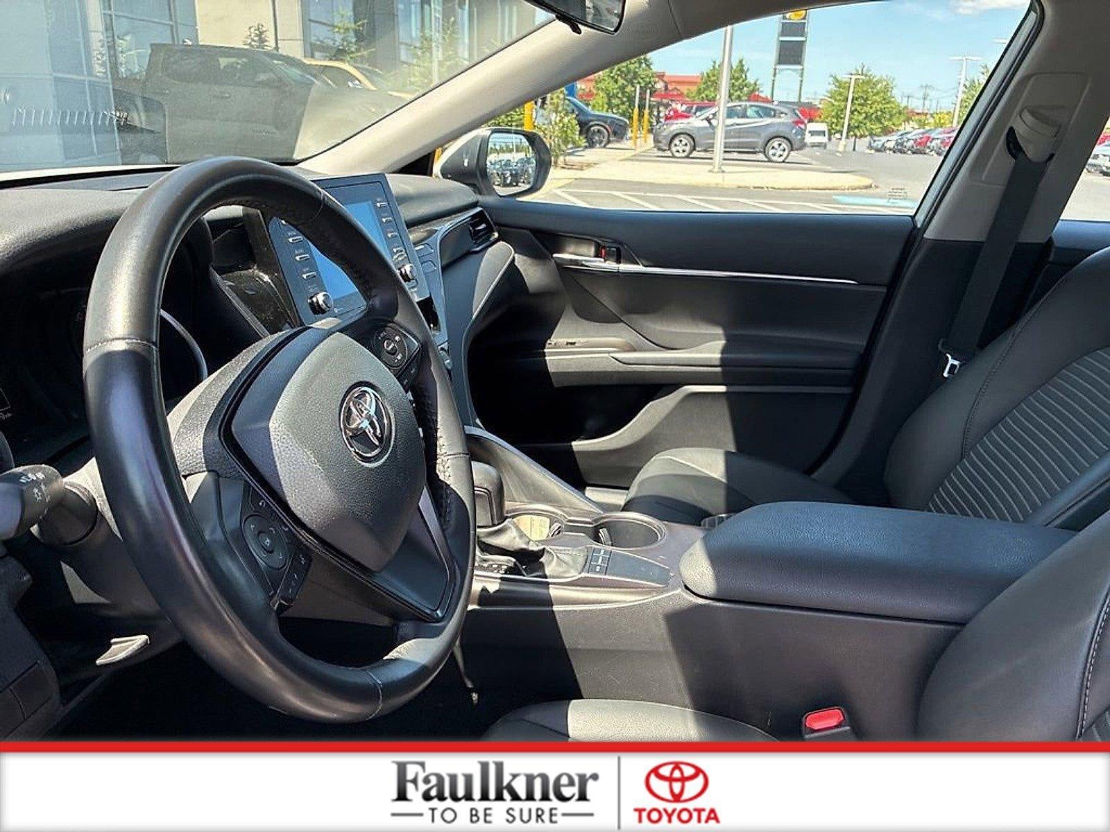 2024 Toyota Camry SE Auto (SE)