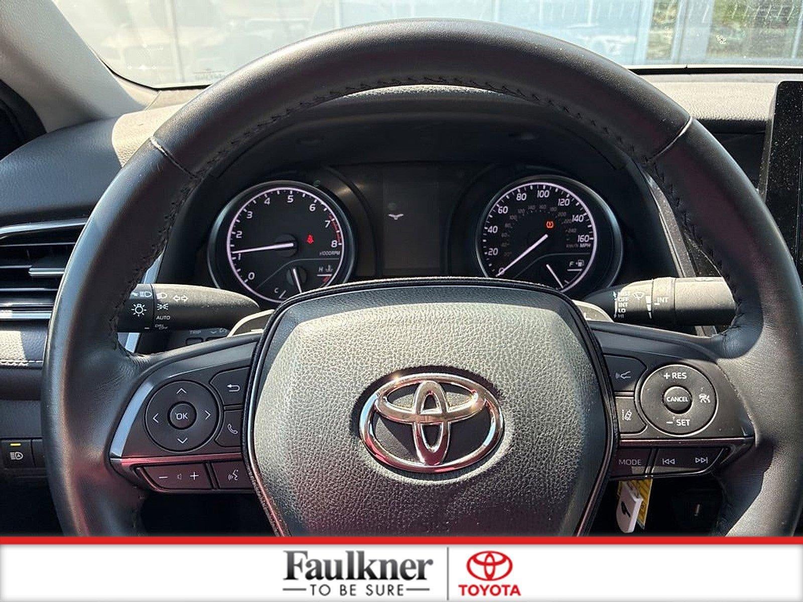 2024 Toyota Camry SE Auto (SE)