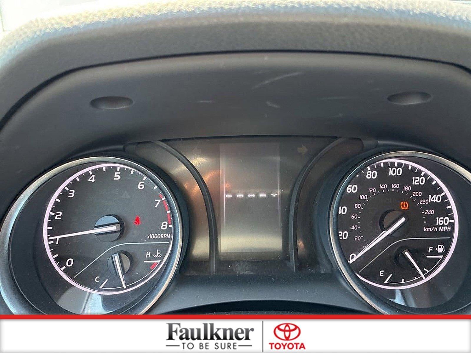 2024 Toyota Camry SE Auto (SE)