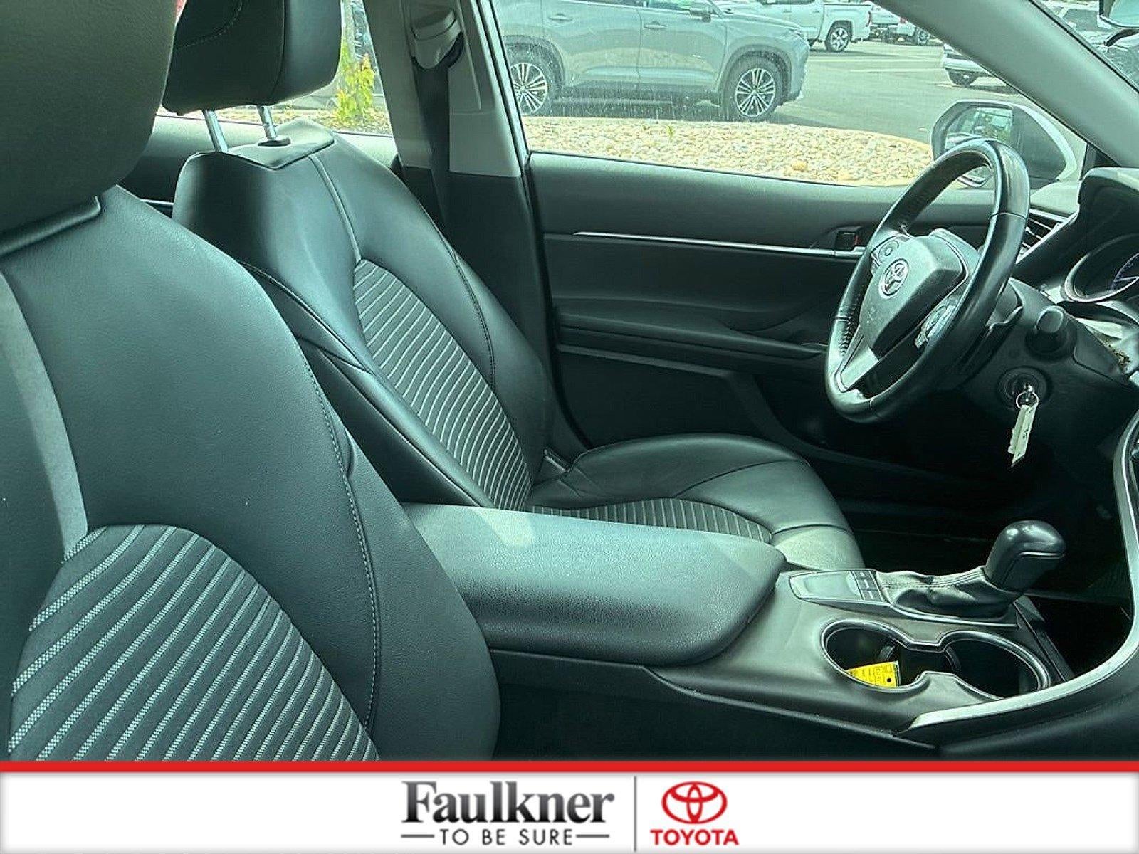 2024 Toyota Camry SE Auto (SE)