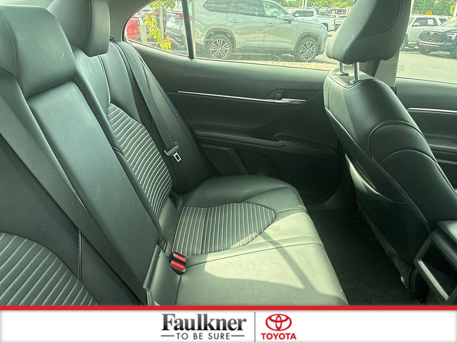 2024 Toyota Camry SE Auto (SE)