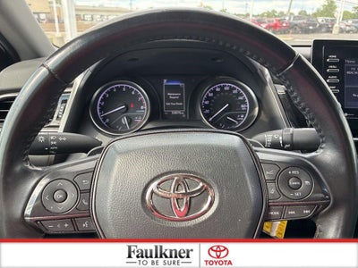 2024 Toyota Camry SE Auto (SE)