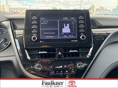 2024 Toyota Camry SE Auto (SE)