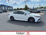 2024 Toyota Camry SE Auto (SE)