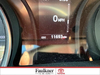 2024 Toyota Camry SE Auto (SE)