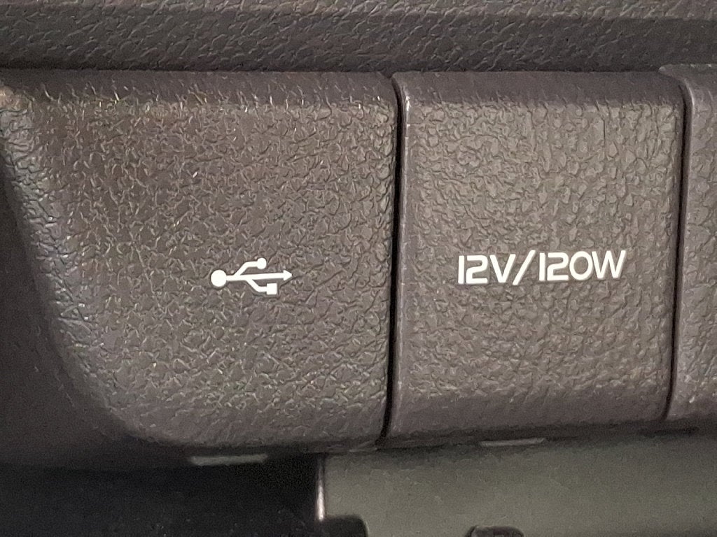 2020 Toyota Camry SE CERTIFIED