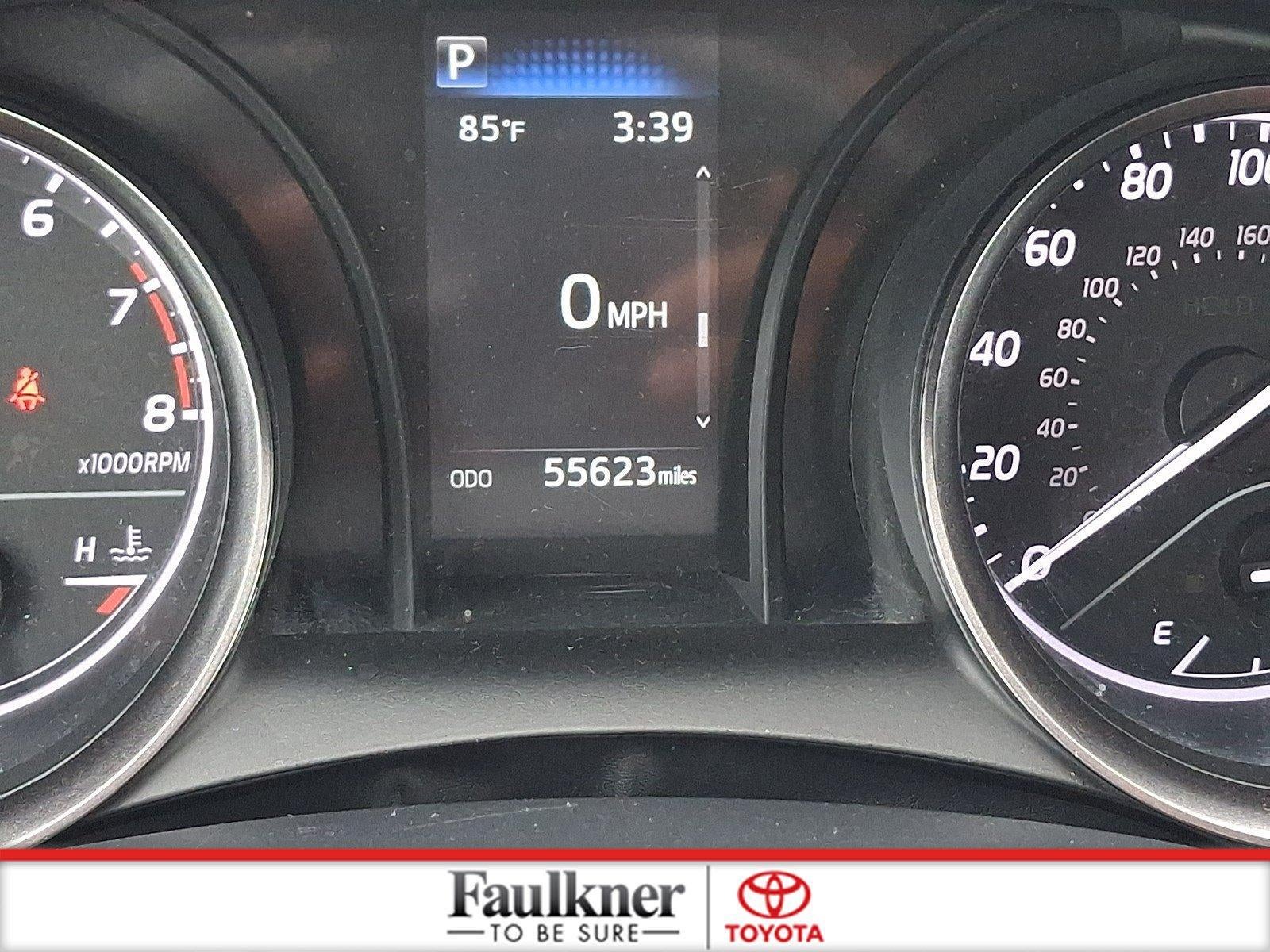 2024 Toyota Camry SE Auto (SE)